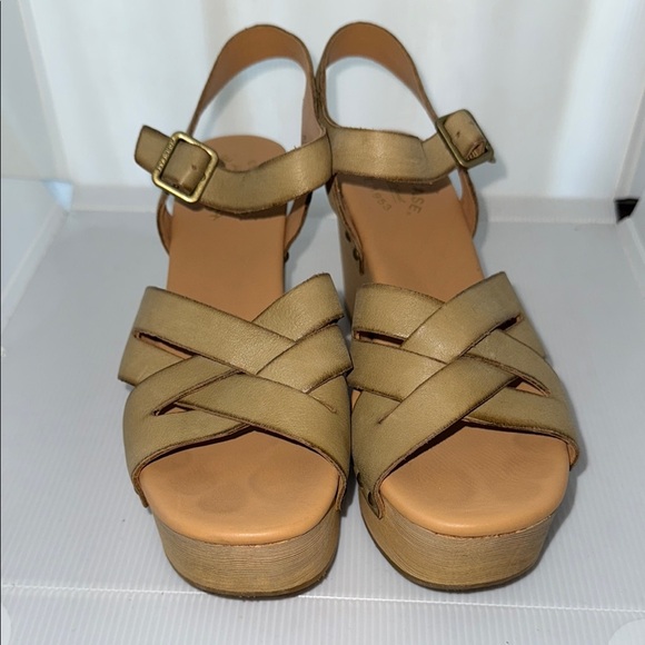Kork-Ease Shoes - Kork-Ease Wausau Anthropologie with Cross-Strap Design